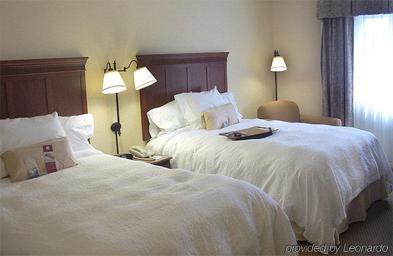 Hampton Inn & Suites Burlington Oda fotoğraf