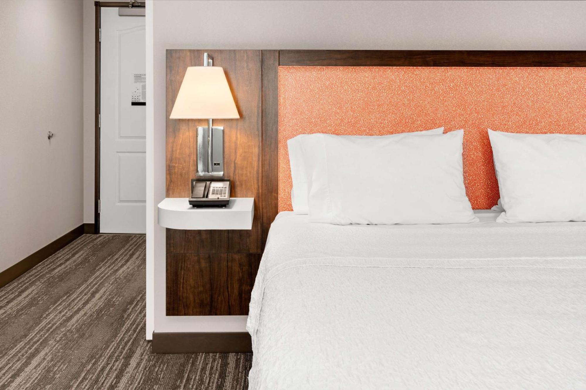 Hampton Inn & Suites Burlington Dış mekan fotoğraf