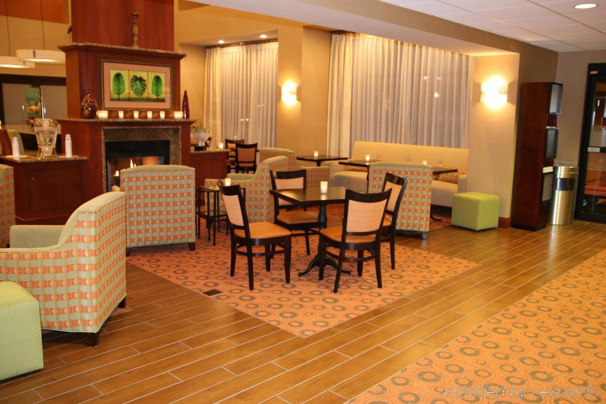 Hampton Inn & Suites Burlington Dış mekan fotoğraf