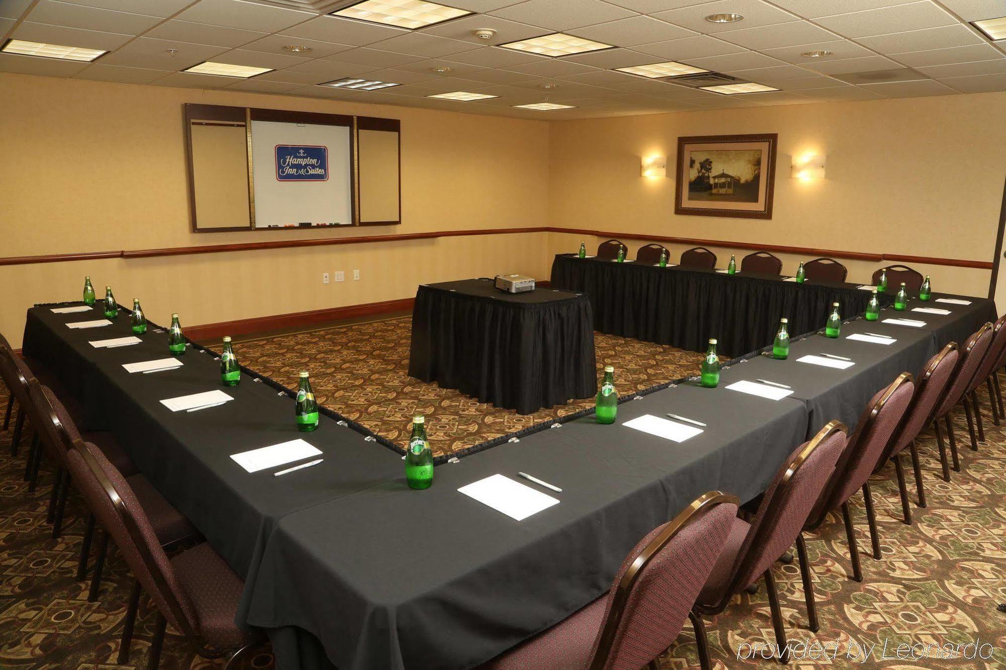 Hampton Inn & Suites Burlington Dış mekan fotoğraf