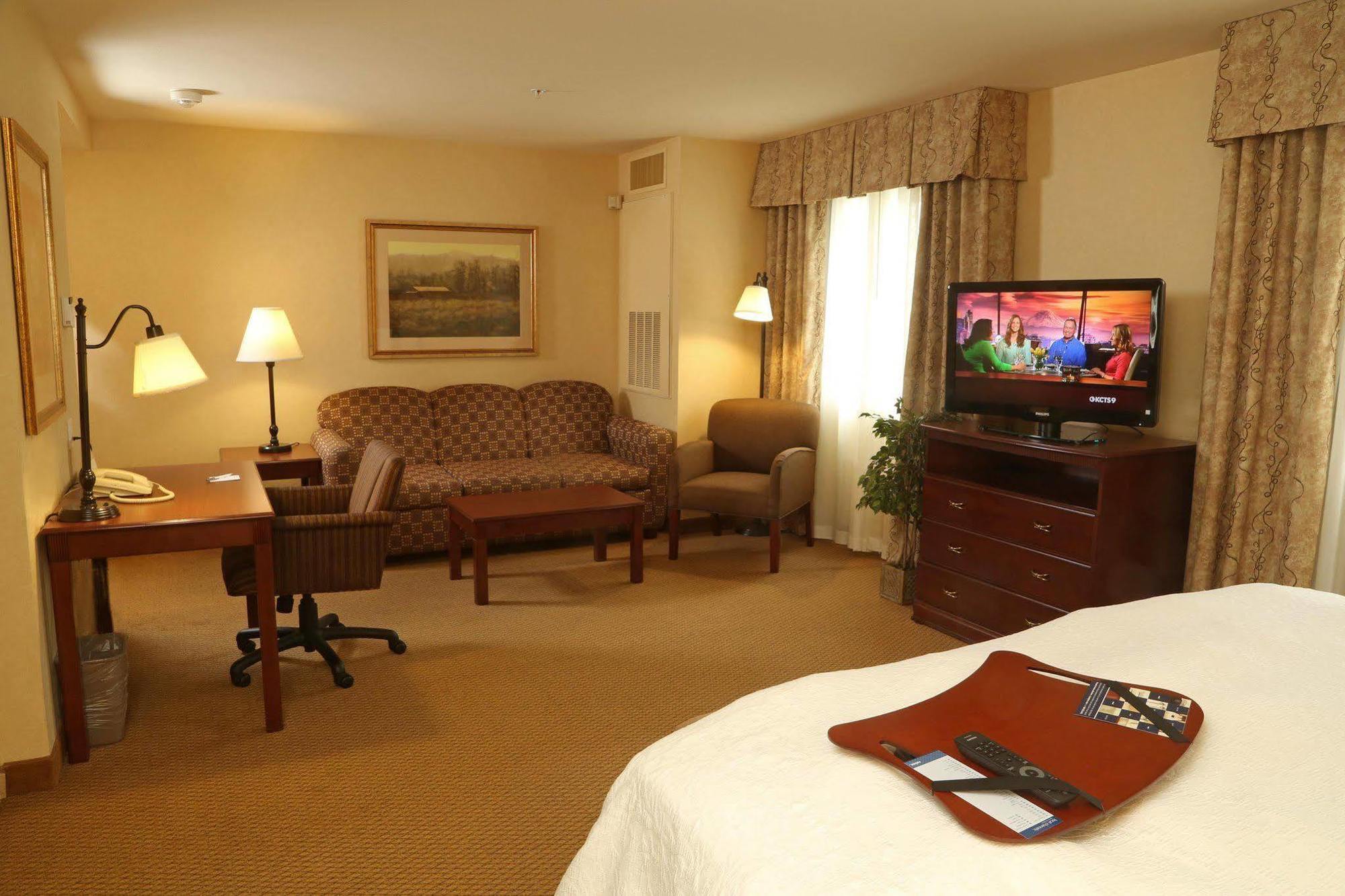 Hampton Inn & Suites Burlington Dış mekan fotoğraf