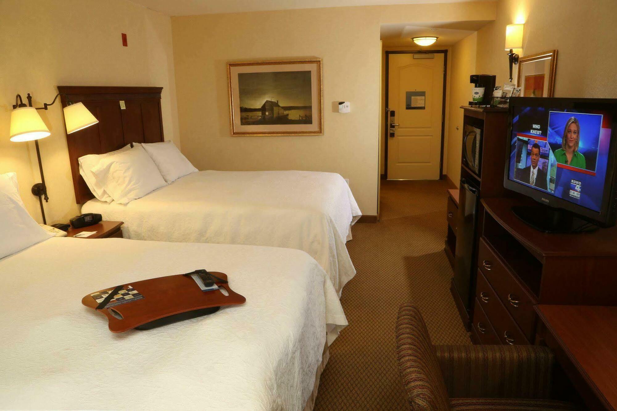 Hampton Inn & Suites Burlington Dış mekan fotoğraf